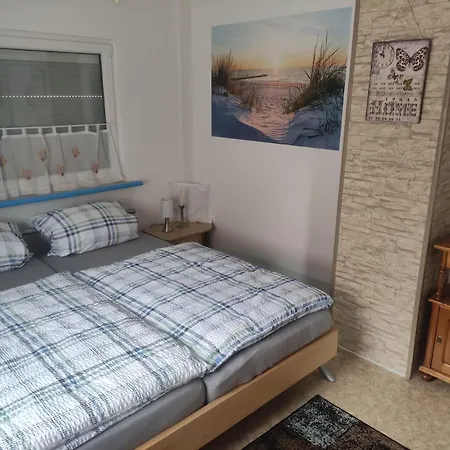 Kronach Neustadt Coburg - Erholung, Wandern Uvm. Sehr Ruhig Gelegen Appartement